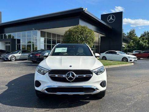 New 2027 Mercedes-Benz GLC 300 4MATIC image 3