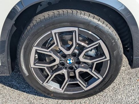 New 2026 BMW X1 xDrive28i w/ Technology Package image 12