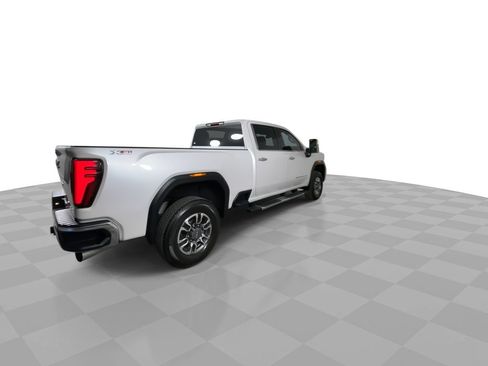 Used 2025 GMC Sierra 2500 SLT w/ SLT Convenience Package image 8