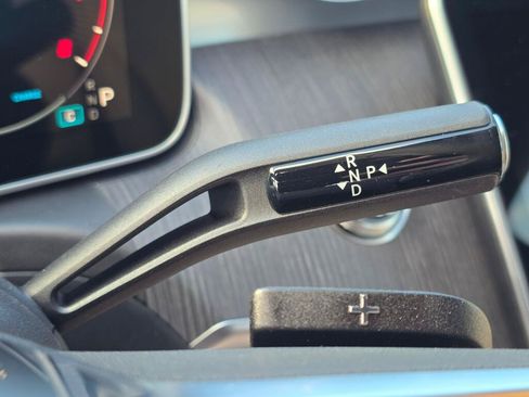 New 2026 Mercedes-Benz C 300 4MATIC Sedan image 16