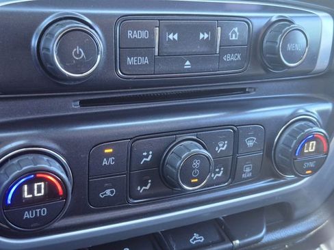 Used 2015 GMC Sierra 1500 SLE w/ SLE Value Package image 22