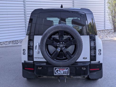 Certified 2023 Land Rover Defender 130 X AWD/4WD image 9