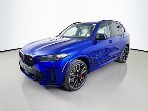 New 2026 BMW X5 M60i image 3