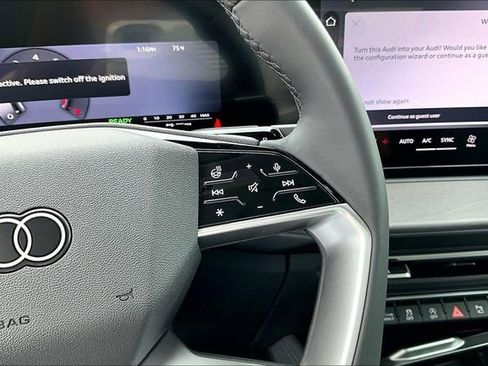 New 2026 Audi Q3 quattro 2.0T image 21