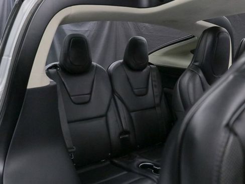 Used 2016 Tesla Model X 90D image 22