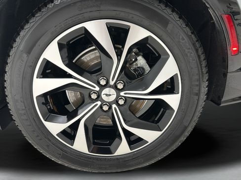 Used 2022 Ford Mustang Mach-E Premium AWD/4WD image 8