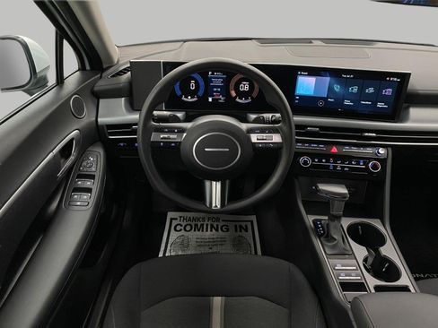 Certified 2025 Hyundai Sonata SE FWD image 12
