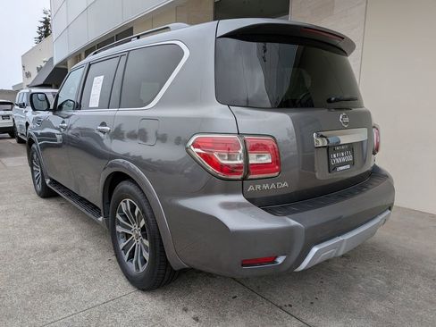 Used 2017 Nissan Armada SL w/ Technology Package AWD/4WD image 3