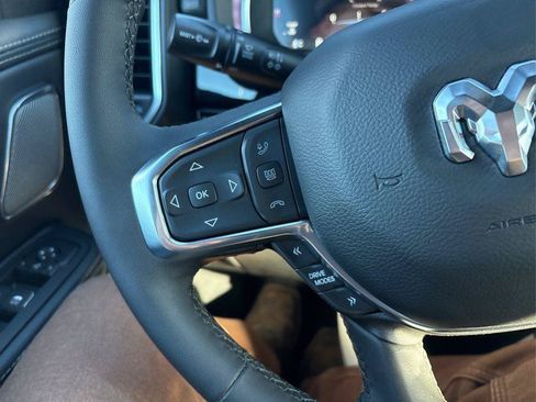 New 2026 RAM 1500 Laramie AWD/4WD image 23