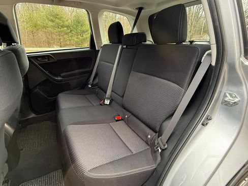 Used 2015 Subaru Forester 2.5i Premium w/ All-Weather Package image 21