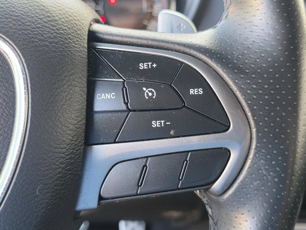 Used 2019 Dodge Challenger R/T w/ Blacktop Package RWD image 19