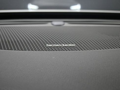 Used 2022 Volvo XC90 T8 Inscription Expression w/ Advanced Package image 31