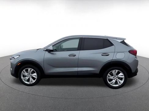 Used 2025 Buick Encore GX Preferred FWD image 9