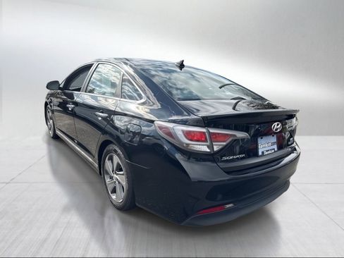 Used 2016 Hyundai Sonata Plug-In Hybrid FWD image 5
