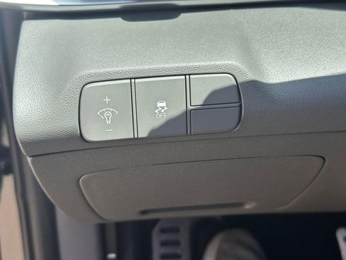 New 2025 Hyundai Elantra Sport image 20