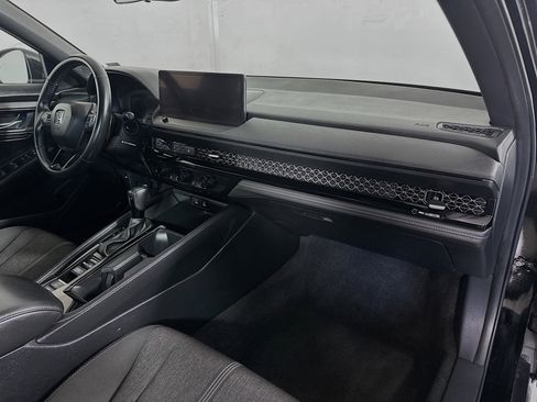 Certified 2024 Honda Accord Sport image 28