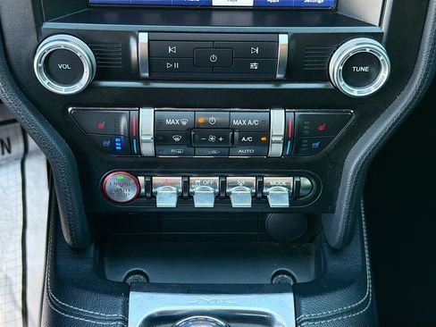 Used 2021 Ford Mustang GT Premium w/ GT Performance Package RWD image 30