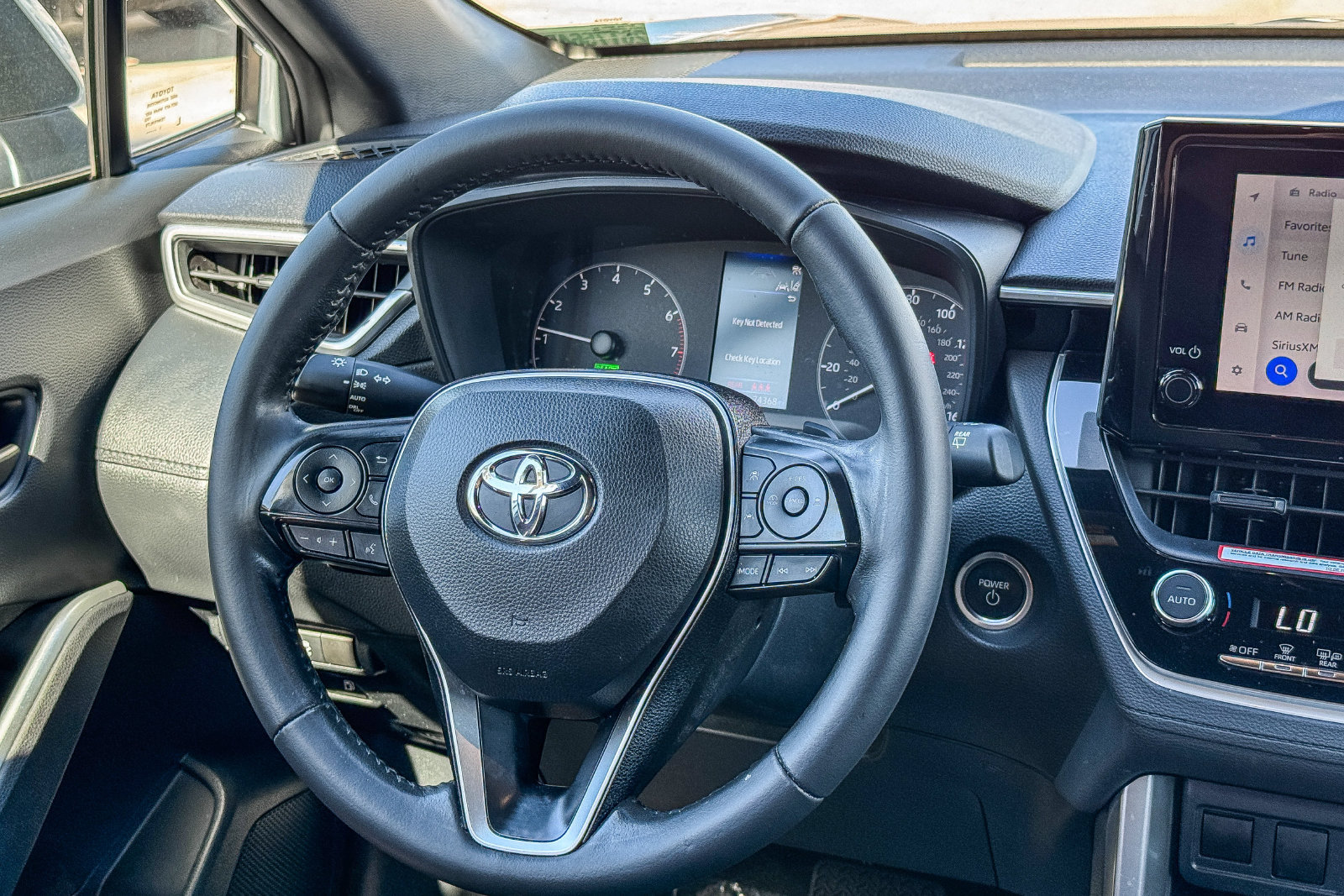 Certified 2023 Toyota Corolla Cross AWD Hybrid image 15