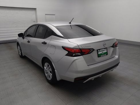 Used 2023 Nissan Versa S w/ Electronics Package FWD image 5