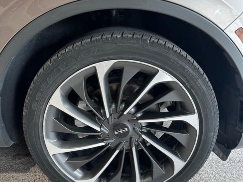 Used 2020 Lincoln Aviator Reserve w/ Equipment Group 202A AWD/4WD image 19