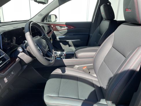 New 2026 Chevrolet Traverse Z71 w/ Enhanced Driving Package image 11