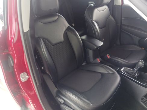 Used 2021 Jeep Compass Latitude w/ Sun and Sound Group image 26