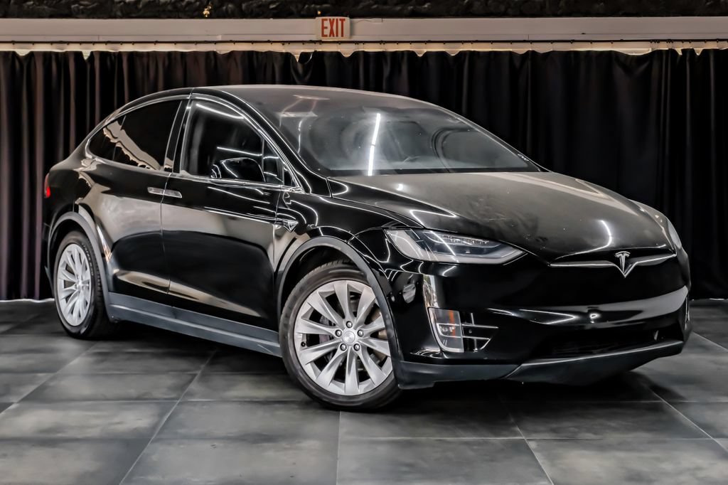 Used 2020 Tesla Model X Long Range AWD/4WD image 7