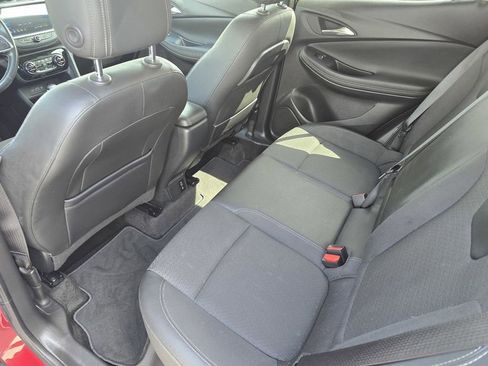 Used 2023 Buick Encore GX Select FWD image 12