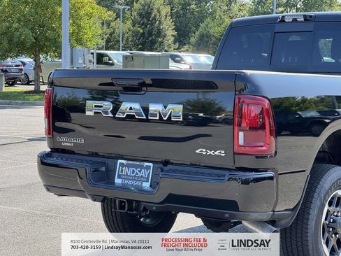 New 2026 RAM 2500 Laramie AWD/4WD image 9