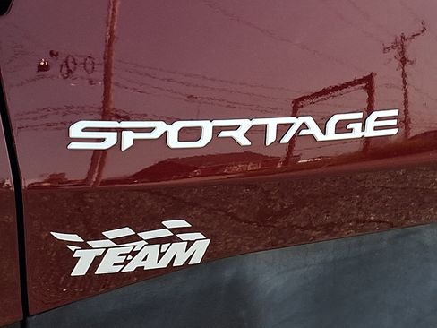 Used 2024 Kia Sportage X-Line AWD/4WD image 33