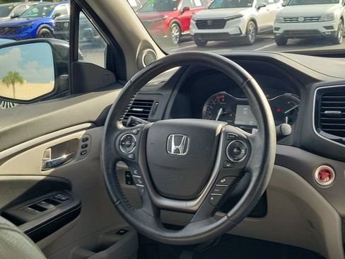 Used 2021 Honda Ridgeline RTL-E image 3