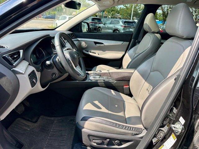 Used 2023 INFINITI QX50 Sensory AWD/4WD image 13