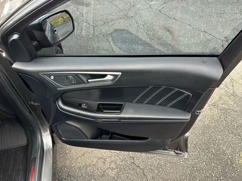Used 2019 Ford Edge ST w/ Equipment Group 401A image 39