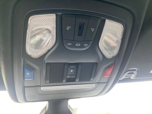 Used 2021 RAM 1500 Big Horn image 15