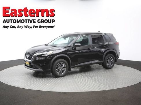 Used 2023 Nissan Rogue S AWD/4WD image 52