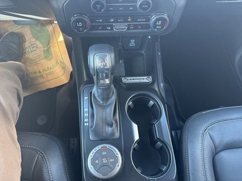 New 2025 Ford Bronco Big Bend image 24