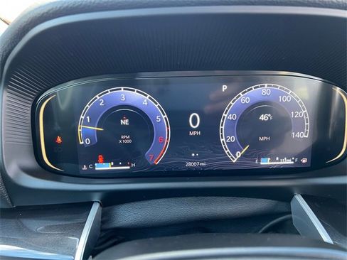 Used 2024 Jeep Wagoneer Base image 29