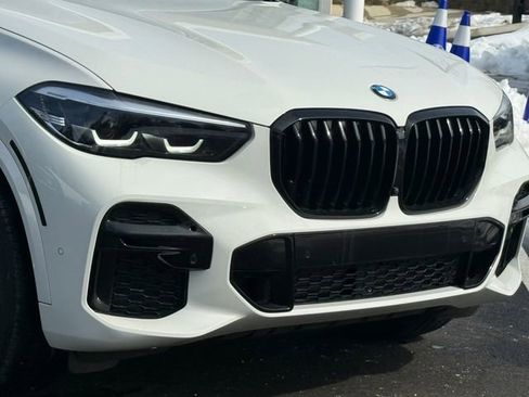 Certified 2023 BMW X5 xDrive40i w/ M Sport Package image 8