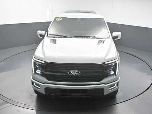 Used 2024 Ford F150 Platinum w/ Equipment Group 702A High AWD/4WD image 42