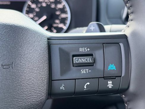 Certified 2026 Nissan Rogue SV FWD image 23