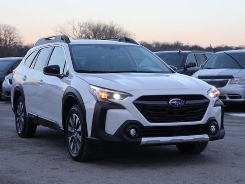 Used 2024 Subaru Outback Limited image 4