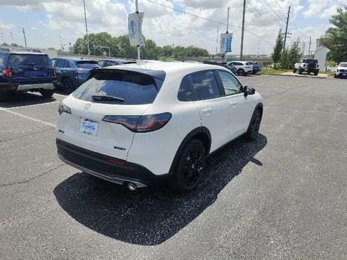 New 2027 Honda HR-V Sport image 6