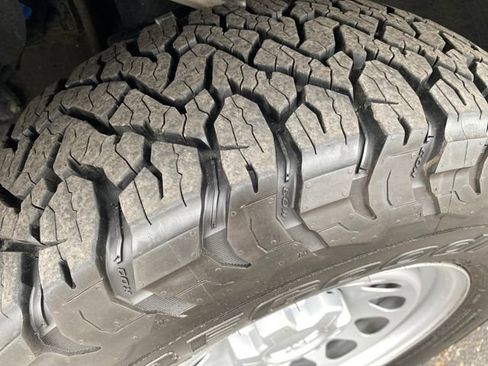 Certified 2025 GMC Sierra 1500 Pro w/ Pro Value Package image 21