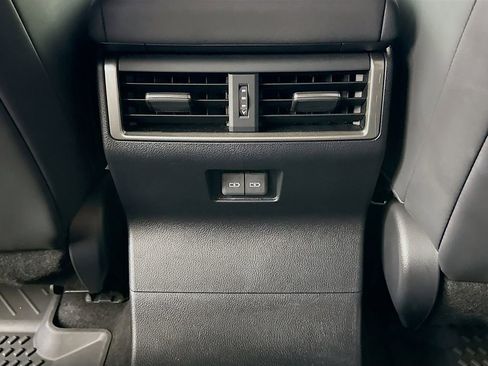 Used 2024 Lexus GX 550 image 27