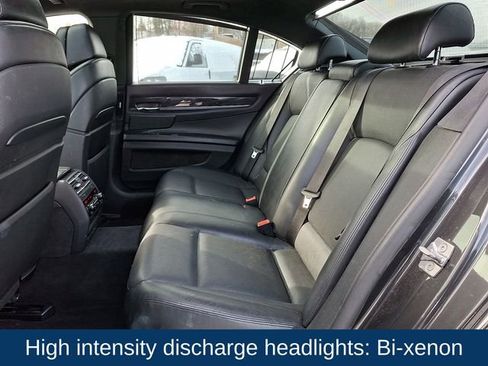 Used 2012 BMW ALPINA B7 xDrive image 12