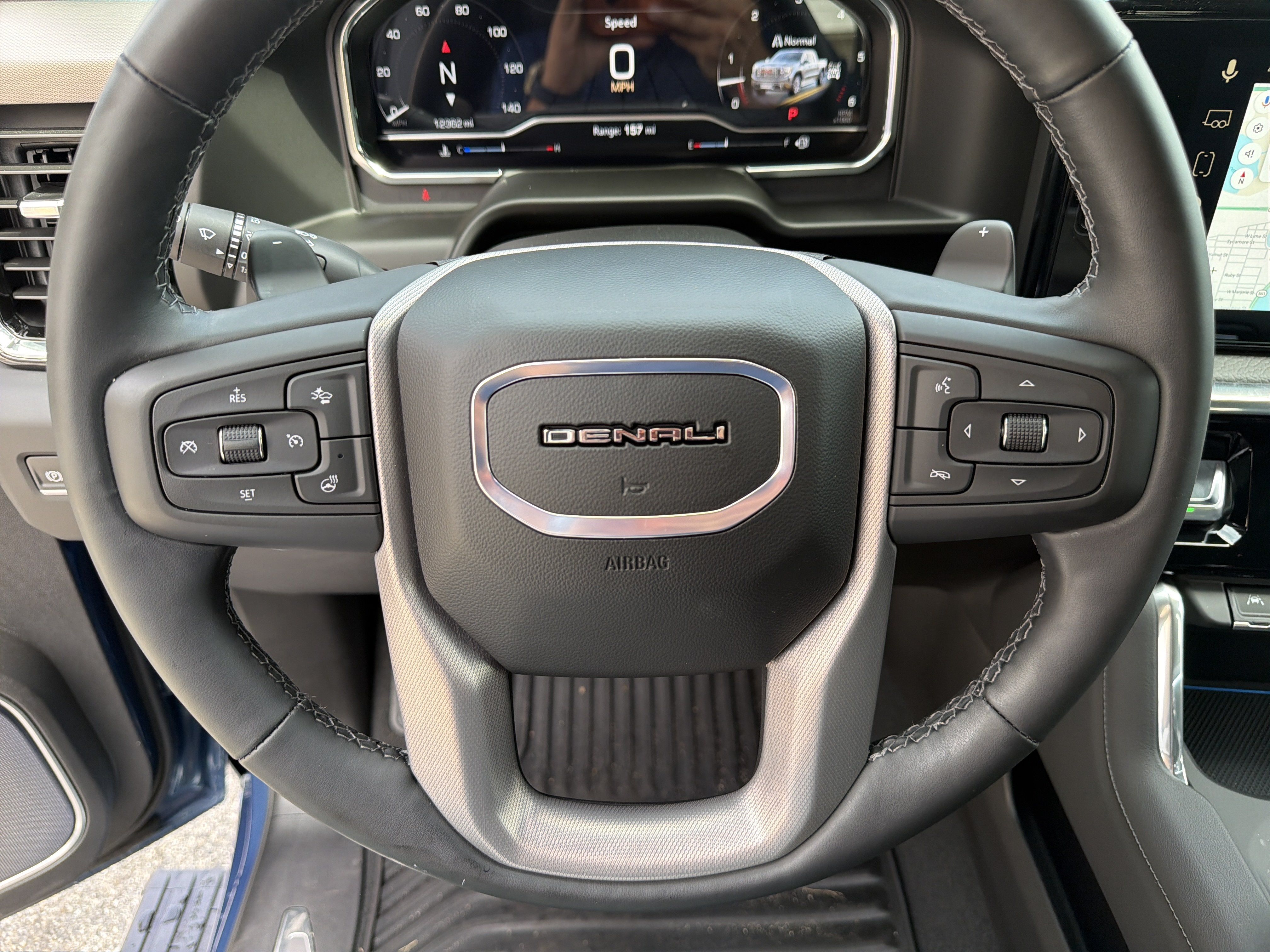 Used 2025 GMC Sierra 1500 Denali w/ Denali Reserve Package AWD/4WD image 31