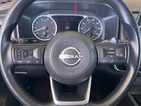 Used 2023 Nissan Rogue S FWD image 19