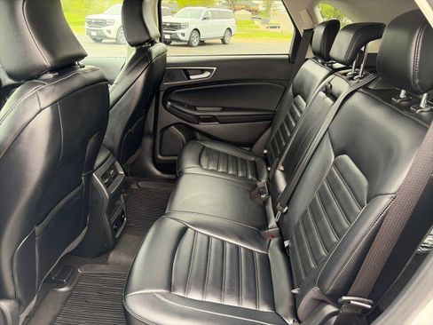 Used 2024 Ford Edge SEL w/ Convenience Package AWD/4WD image 24