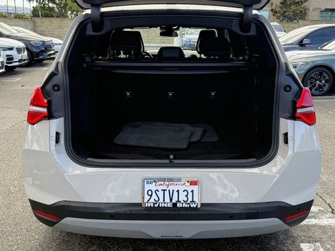 Used 2025 BMW X3 xDrive30i w/ Convenience Package image 16