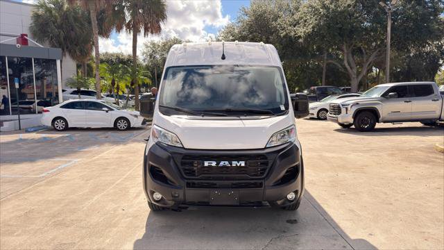 Used 2025 RAM ProMaster 2500 w/ Convenience Group FWD image 7